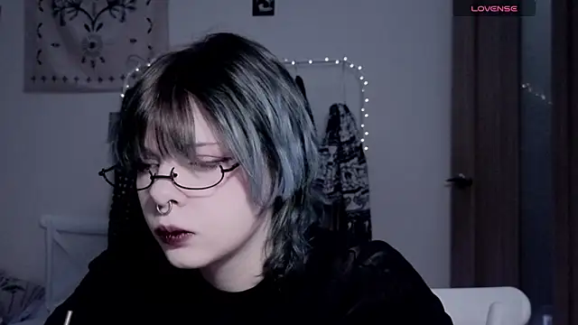 Alice Zev online show from 17, 12, 2025