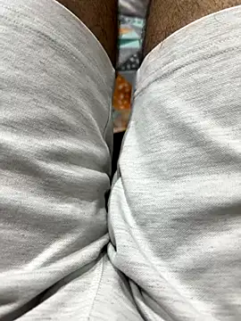 sunnu 97  online show from 3, 11, 2025