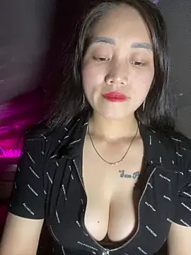 chipp-bong online show from 3, 12, 2025