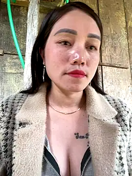 chipp-bong online show from 27, 10, 2025