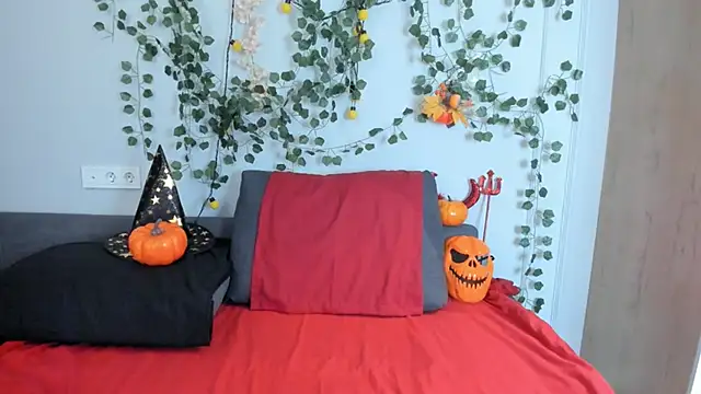 heexhia online show from 3, 11, 2025