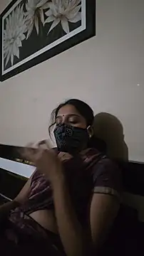 shobha lover02 online show from 2, 4, 2026