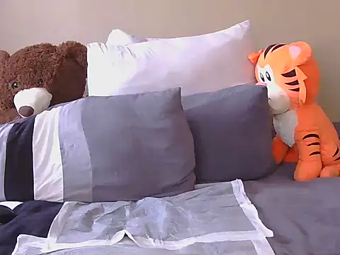 JANIELEE online show from 12, 9, 2025