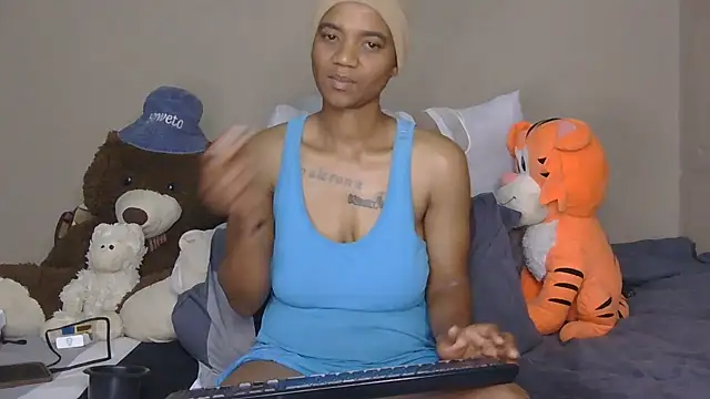 JANIELEE online show from 14, 9, 2025