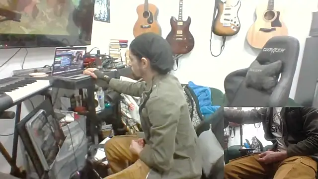 Snapshot of Stringin69 chatting on 6, 2, 2026 Stringin69 online show from 6, 2, 2026