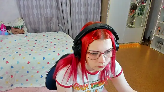 Margot Berry online show from 28, 9, 2025