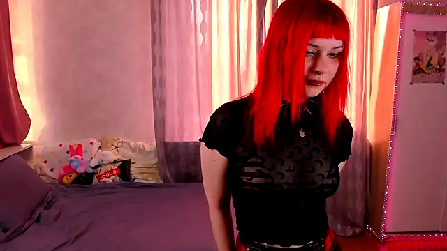 Margot Berry online show from 16, 9, 2025