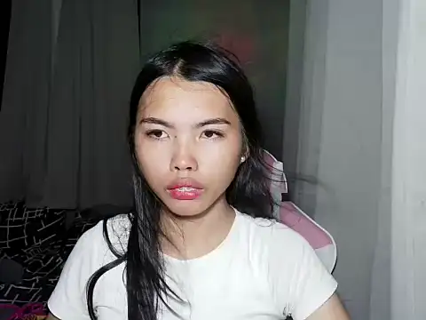 cutie milker online show from 19, 4, 2026