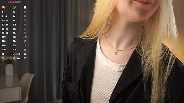 KrishnaSimmons online show from 3, 10, 2025