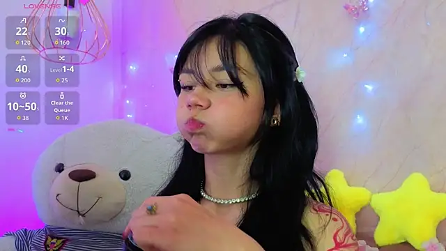 april bennett online show from 7, 4, 2026