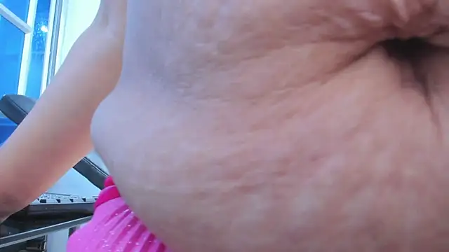 LeilaSmith  online show from 14, 2, 2026