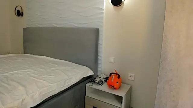 yanyaan online show from 15, 11, 2025