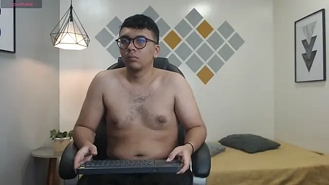 titanxero online show from 25, 9, 2025