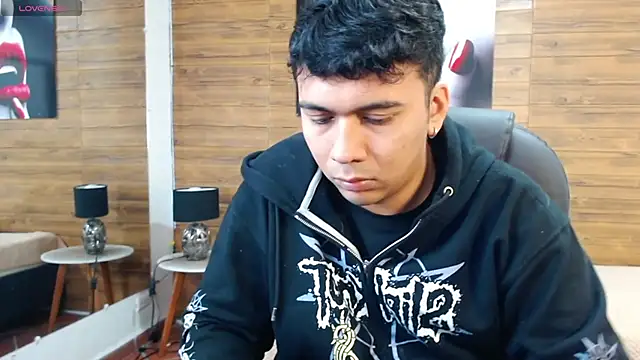 titanxero online show from 22, 11, 2025