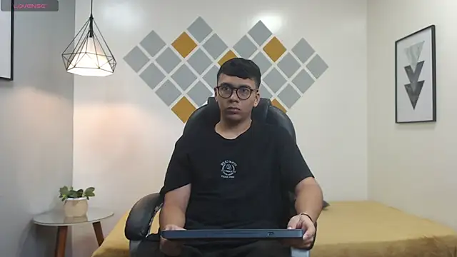 titanxero online show from 24, 9, 2025