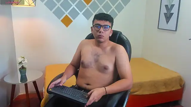 titanxero online show from 7, 10, 2025