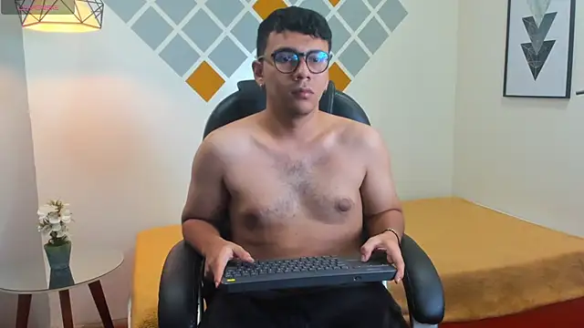 titanxero online show from 8, 10, 2025