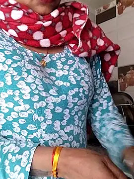 Hot-Pooja25 online show from 9, 2, 2026