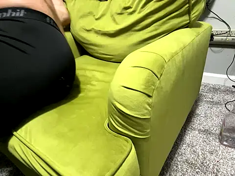 Mickelangello75 online show from 29, 10, 2025