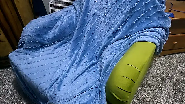 Mickelangello75 online show from 1, 11, 2025