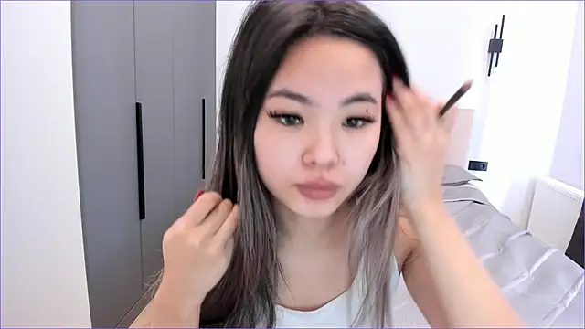 Maakimita online show from 16, 10, 2025