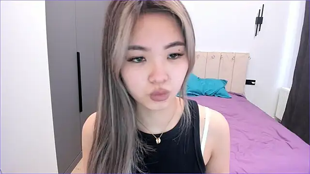 Maakimita online show from 5, 11, 2025