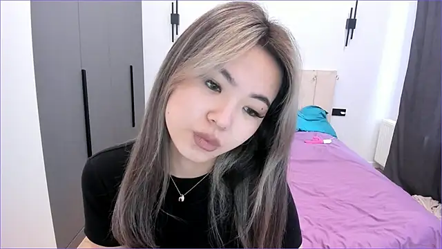 Maakimita online show from 4, 11, 2025