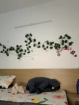 Lusty jasminee online show from 27, 2, 2026