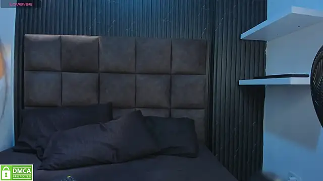 Sussy Vixen online show from 8, 1, 2026