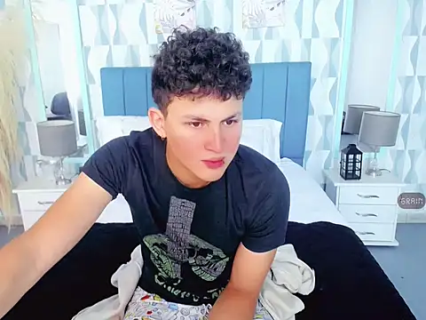 Axel savage online show from 25, 10, 2025