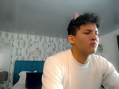 Axel savage online show from 25, 9, 2025