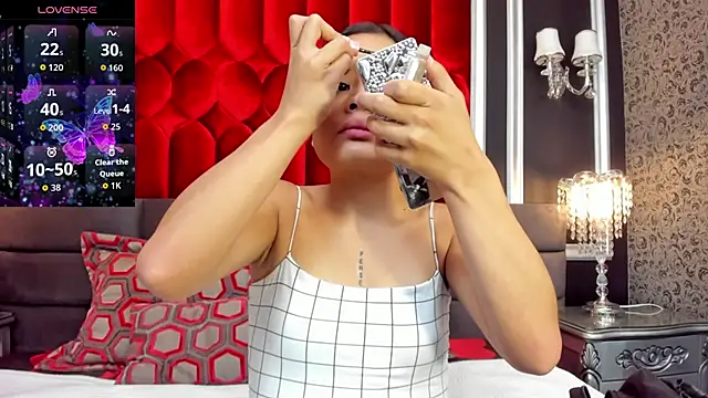 SharonBonet online show from 19, 12, 2025