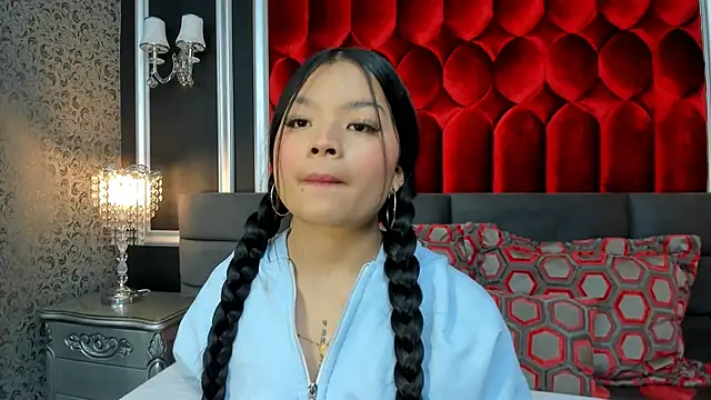 Snapshot of SharonBonet chatting on 16, 11, 2025 SharonBonet online show from 16, 11, 2025