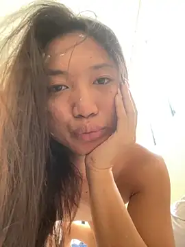 cassie cakes online show from 18, 11, 2025