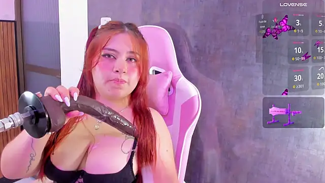 alana glasses online show from 21, 11, 2025