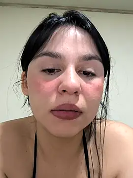 Daniela-rosee online show from 11, 4, 2026