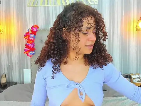 Snapshot of Sofiapassionne chatting on 27, 2, 2026 Sofiapassionne online show from 27, 2, 2026