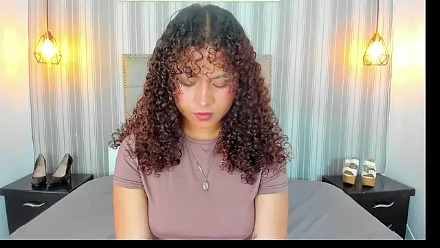 Snapshot of Sofiapassionne chatting on 21, 6, 2026 Sofiapassionne online show from 21, 6, 2026