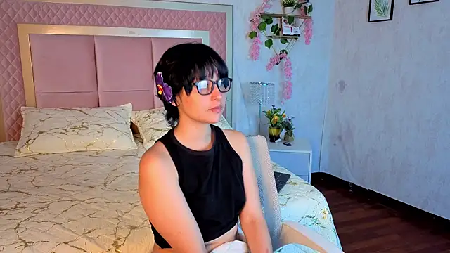 RobinBennett online show from 11, 10, 2025