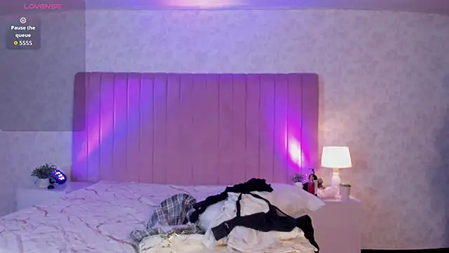 RobinBennett online show from 3, 10, 2025