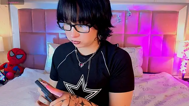 RobinBennett online show from 15, 4, 2026