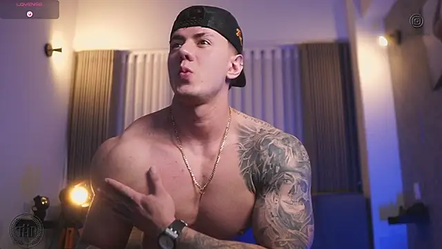 Thomas Falcon online show from 28, 10, 2025