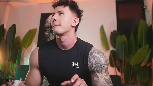 Thomas Falcon online show from 25, 11, 2025