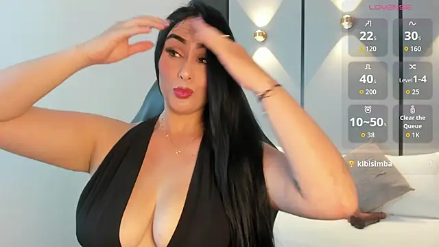 Snapshot of ashly_moonn chatting on 5, 5, 2026 ashly moonn online show from 5, 5, 2026