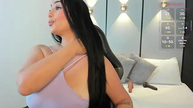 Snapshot of ashly_moonn chatting on 30, 6, 2026 ashly moonn online show from 30, 6, 2026