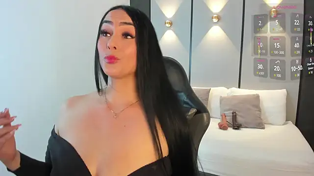 Snapshot of ashly_moonn chatting on 10, 6, 2026 ashly moonn online show from 10, 6, 2026