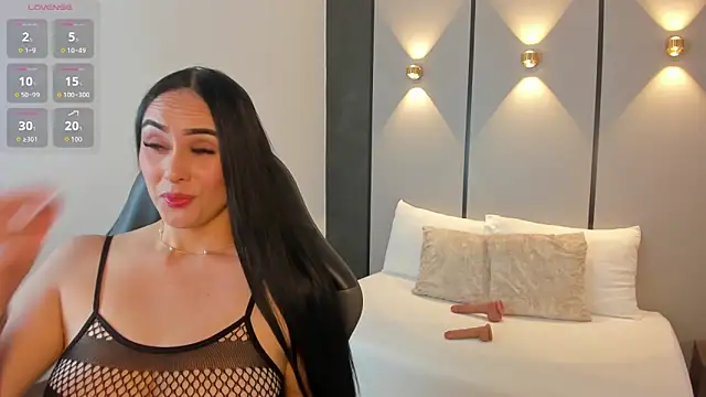 ashly moonn online show from 15, 12, 2025