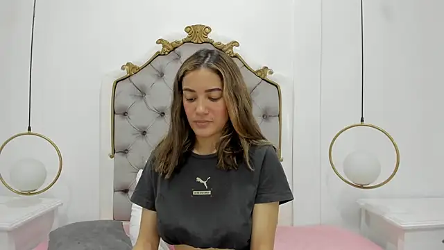 Skylerwhite02 online show from 5, 7, 2026