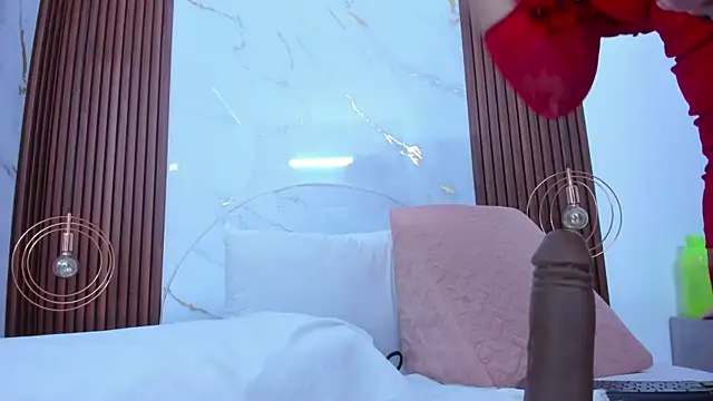 marianarey1  online show from 17, 12, 2025