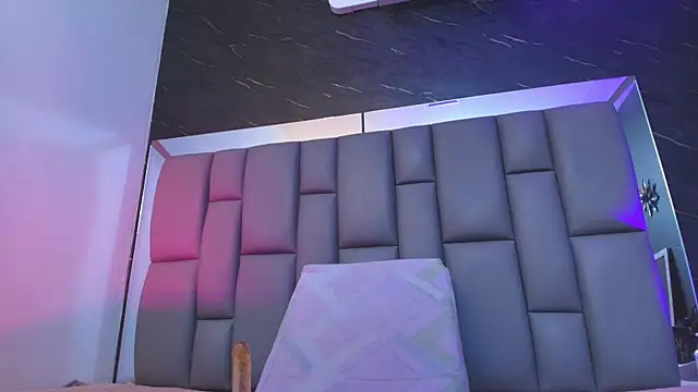 Snapshot of kissme_luna chatting on 24, 9, 2025 kissme luna online show from 24, 9, 2025